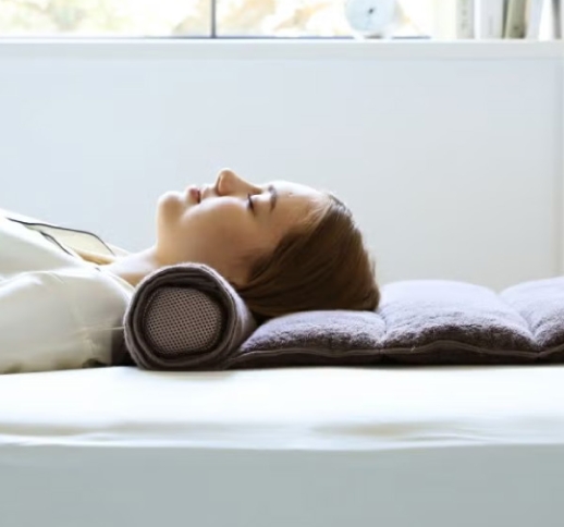 今治睡眠用タオル極｜高さを調整して、自分好みの寝姿勢にフィット